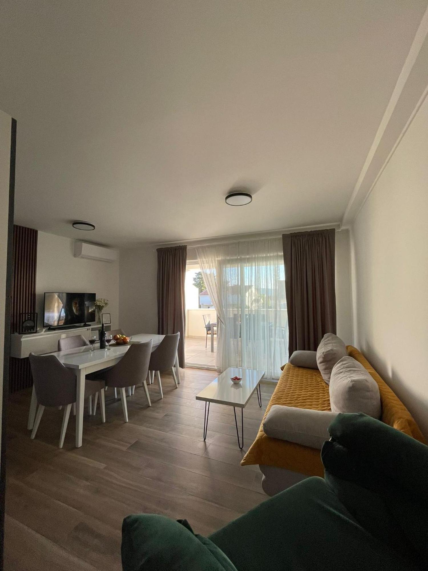 Stina Apartment Biograd Na Moru Ngoại thất bức ảnh